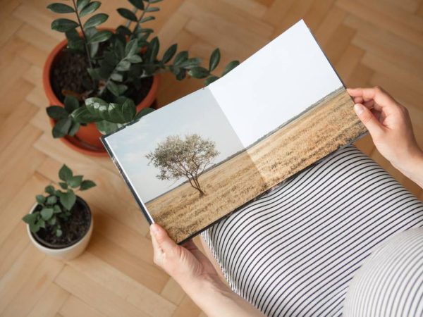 Créer un livre photo personnalisé pour raconter ses plus beaux souvenirs